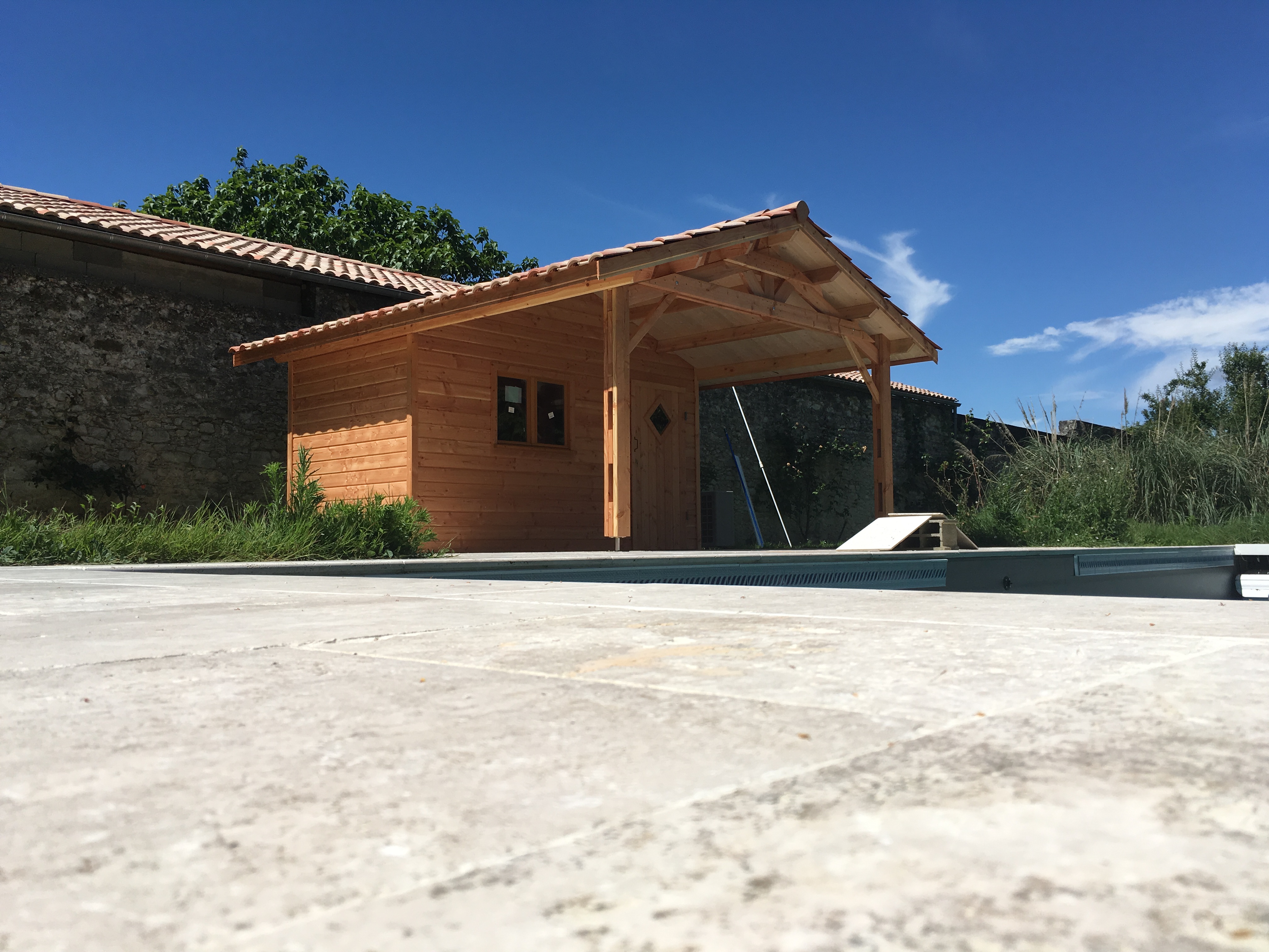 Pool House 10